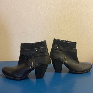 b.o.c Born Concept Booties